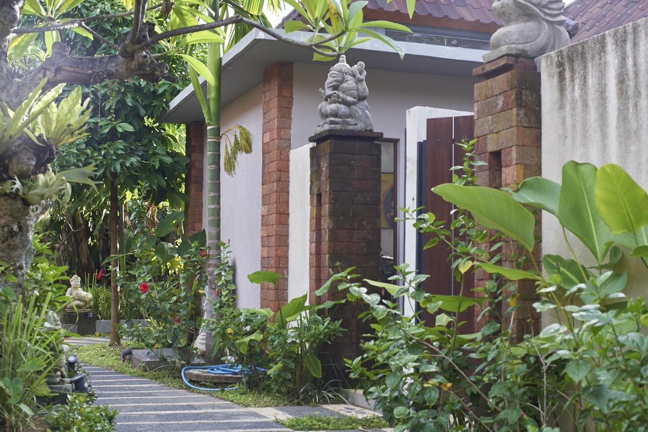 The Garden Villa Санур Экстерьер фото